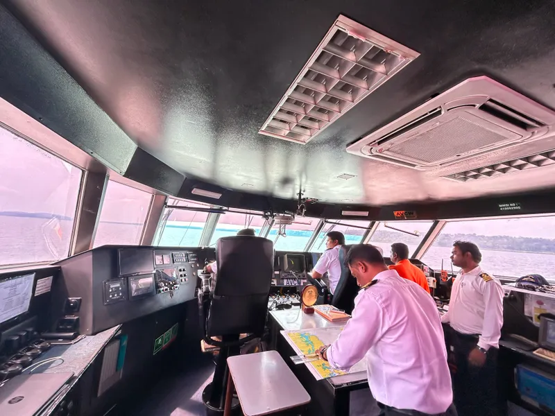 Professional navigation setup – 96% on-time rate speaks to operational excellence Makruzz ferry captain's deck and navigation equipment